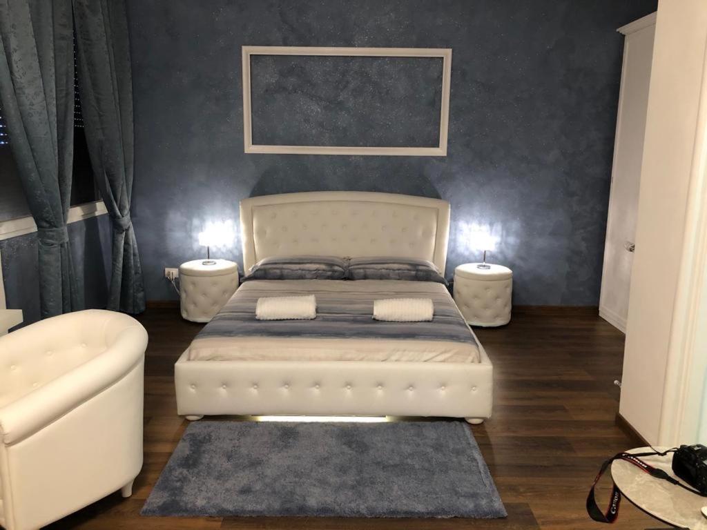 Home Experience Бари Экстерьер фото